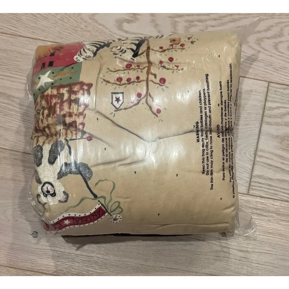 ✨Handmade | Vintage Noah’s Ark Fluffy Baby Blanket/Play Mat – 34” x 44” Unisex✨